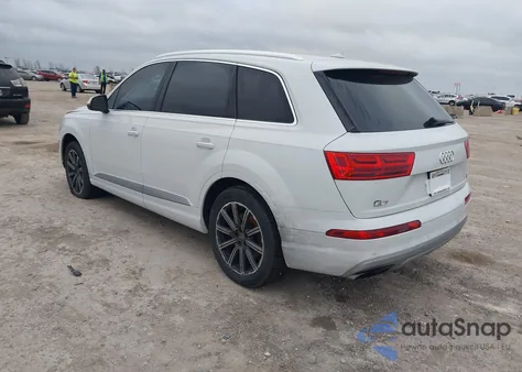 2017 Audi Q7 3.0T Premium из США, поврежденный, VIN WA1LAAF73HD028135
